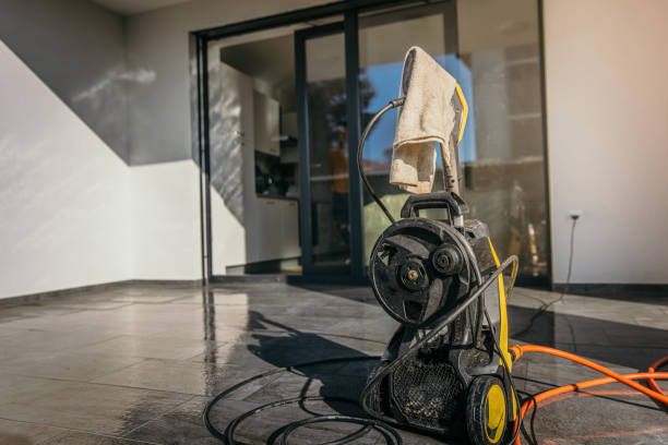 Best Pool Deck Cleaning  in Montecito, CA